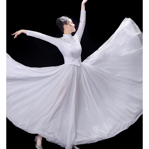 Women white  contemporary dance dresses Opening dance big swing skirt female adult Modern Dance Costume Chorus Performance dresses